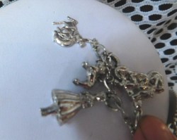 silver charm bracelet 7 ss i